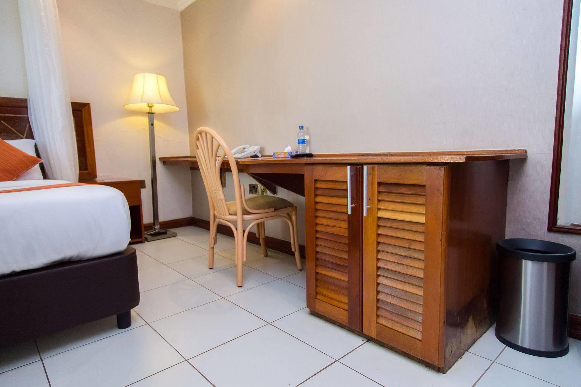 Victoria Comfort Inn Kisumu Exterior foto